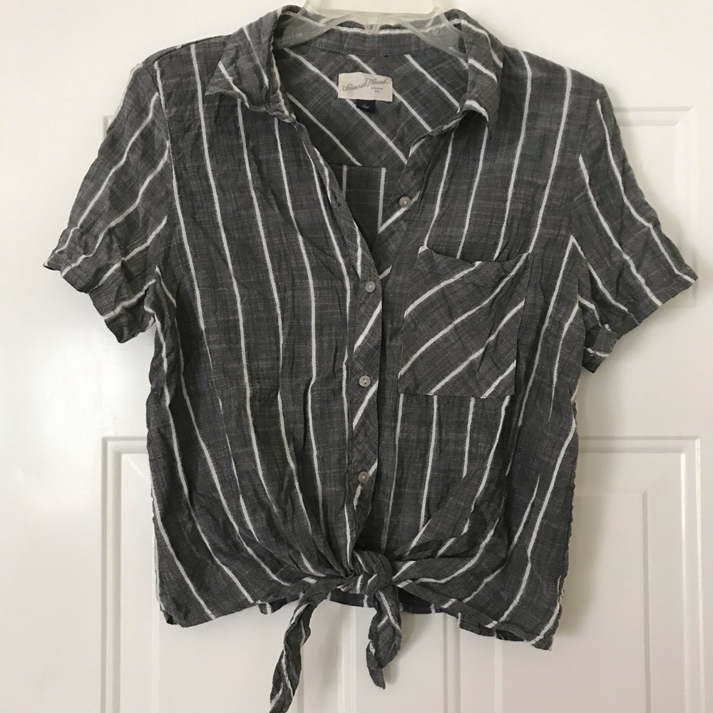 Universal Thread Button-up crop top